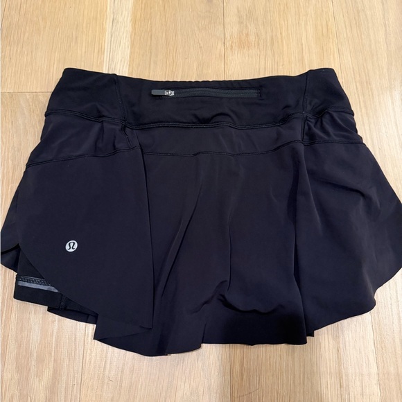Lululemon Athletica Black Skort - Picture 2 of 4